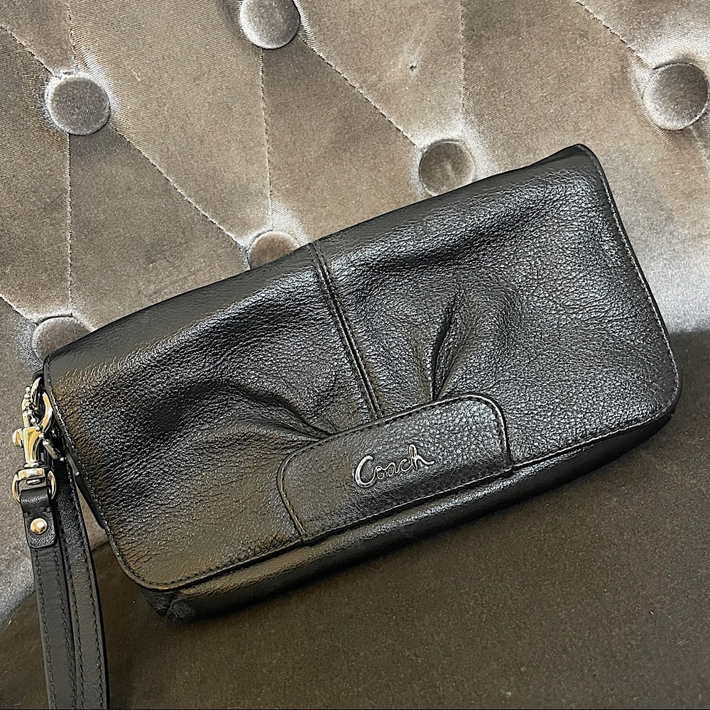 Coach Ashley Leather Flap Wristlet Black